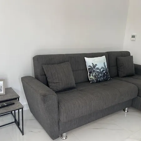 Apartment Seaview Peramos 1