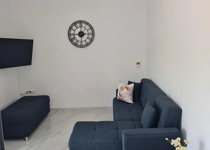 Appartement Seaview Peramos 1 *