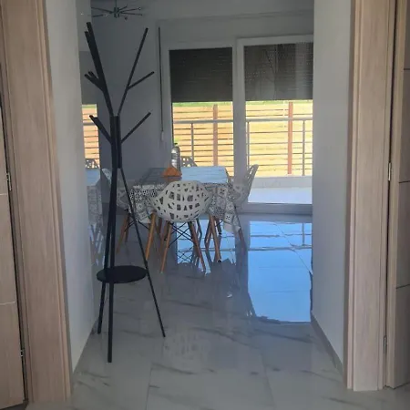 Seaview Peramos 1 Néa Péramos