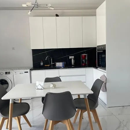 Seaview Peramos 1 Daire *